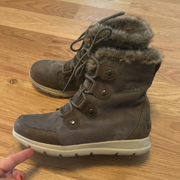 Sorel Explorer Joan Lace-Up Boots - Picture 4 of 7